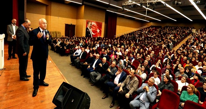 Yaşar´dan ozanlara destek
