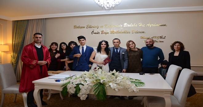Mamak´ta 50 çift 14 Şubat´ta dünya evine girdi