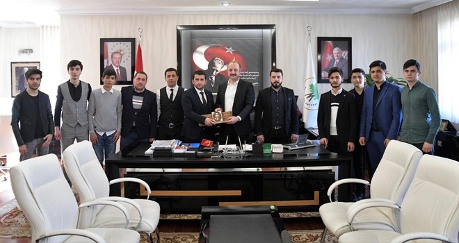 En önemli gücümüz gençler