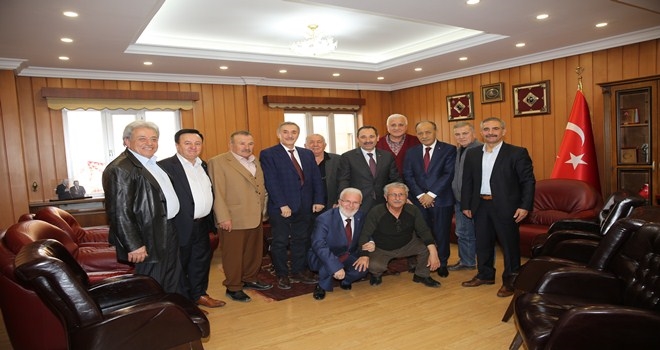 ESKİ BELEDİYE BAŞKANLARINDAN BAŞKAN DEMİREL´E TAM DESTEK