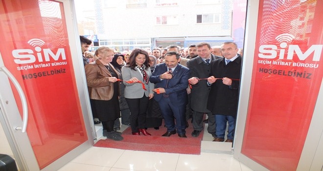 Demirel, seçim bürosu açtı