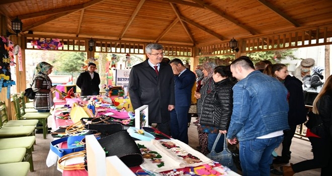 ENGELSİZ ATÖLYE ÖĞRENCİLERİNDEN ?HOŞGELDİN BAHAR SERGİSİ?