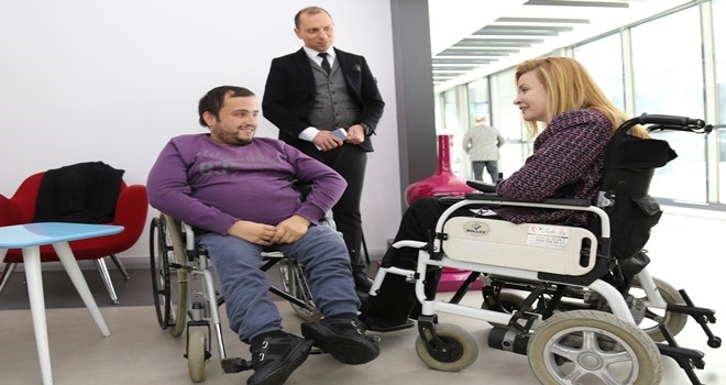 ETİMESGUT BELEDİYESİ´NİN ENGELSİZ YAŞAM MERKEZİ GİBİ TESİSLERE İHTİYACIMIZ VAR