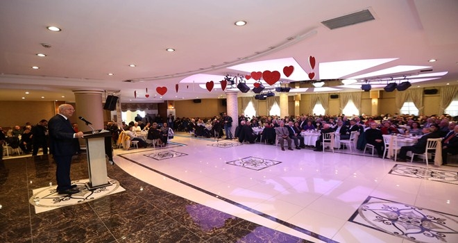 Hemşerileri Yaşar´ı bağrına bastı