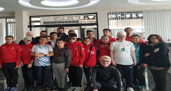Yenimahalleli sporcular madalyaları topladı