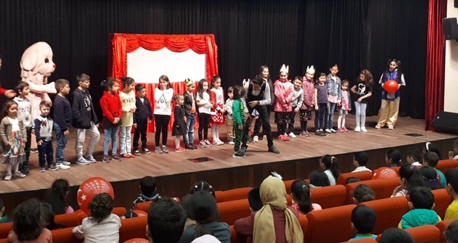 SİNCAN BELEDİYESİNDEN 23 NİSAN ŞENLİĞİ