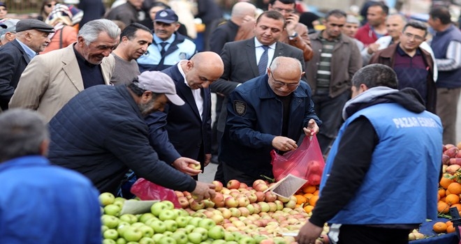 ALTINOK, MECİDİYE PAZAR ALANINDA VATANDAŞLA BULUŞTU
