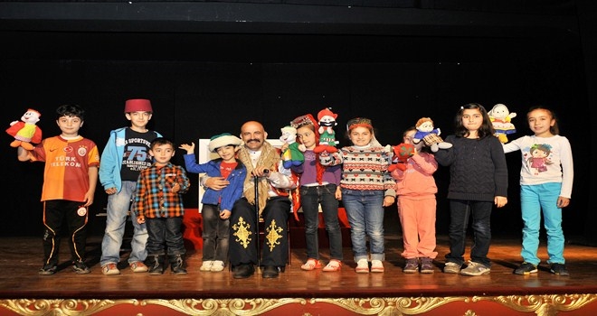 Kent Tiyatrosu, 2 ayda 5 oyun sahneleyecek