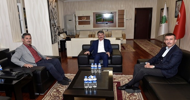 Yılmaz ve Balcı´dan hayırlı olsun ziyareti