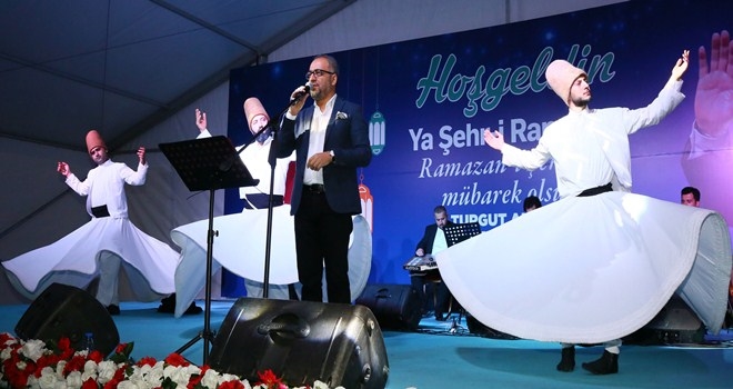 KEÇİÖREN´DE MUHTEŞEM İLAHİ KONSERİNE YOĞUN İLGİ