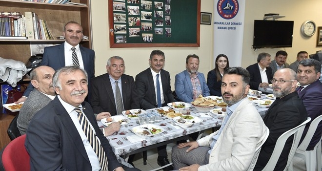 Köse, Sahurda Ankaralılarla Buluştu