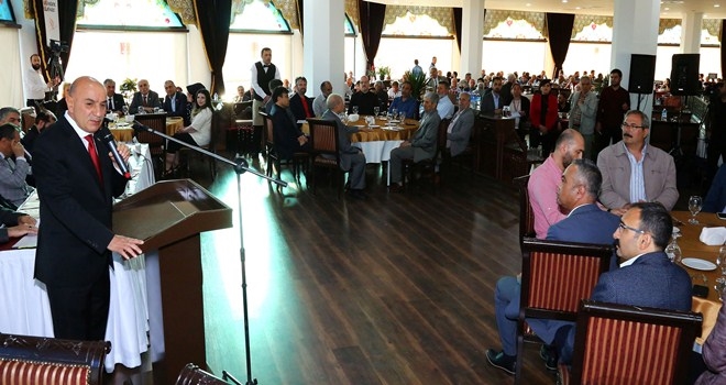 KEÇİÖREN´DE HZ. ALİ´NİN ŞEHADETİNİ ANMA PANELİ VE İFTAR PROGRAMI DÜZENLENDİ