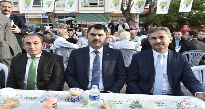 Bakan Kurum, Mamaklılarla iftarda buluştu