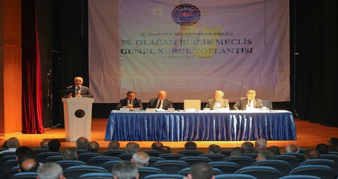 İABB üyeleri Yaşar´la  ?Devam? dedi