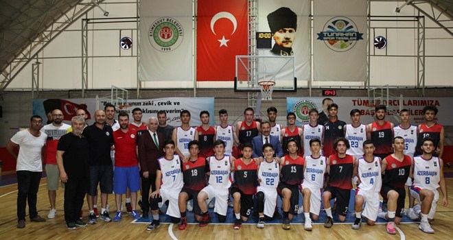 HAZIRLIK KARŞILAŞMASI ETİMESGUT BELEDİYESPOR´UN