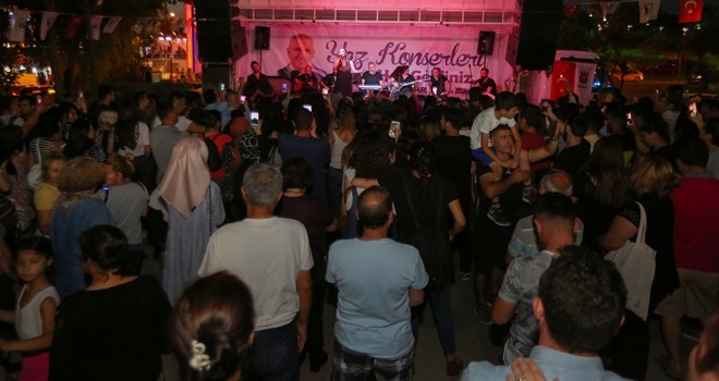 Yaz Konserleri dolu dizgin