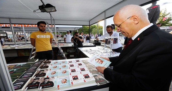 Yenimahalle´de kitap günleri sürüyor