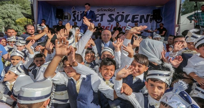 Miniklere eğlence dolu sünnet şöleni