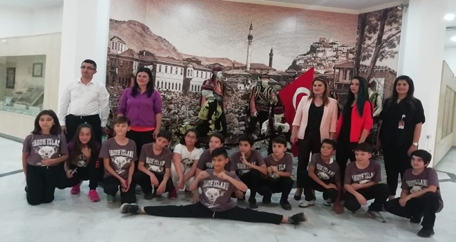 ESKİŞEHİRLİ SPORCULAR KEÇİÖREN´İ GEZDİ