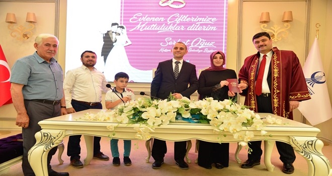 Başkan Oğuz´dan nikahlarda kadın cinayetlerine ?dur? tavsiyesi