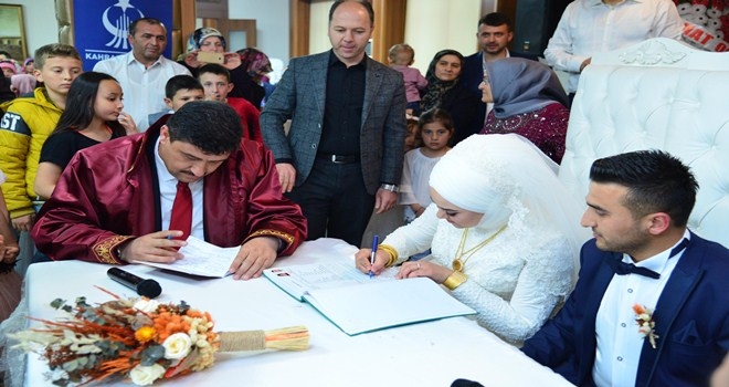 Kahramankazan´da 2019´da 348 çift dünya evine girdi