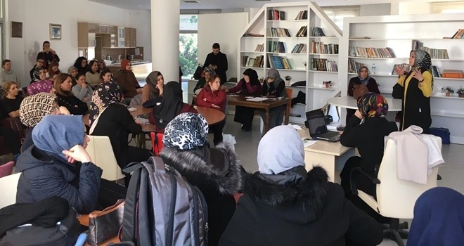 ?SIFIR ATIK? EĞİTİMLERİ DEVAM EDİYOR