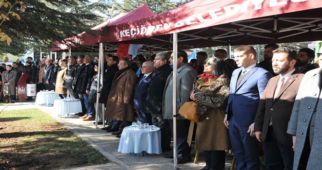 TÜRKMEN ŞEHİTLERİ KEÇİÖREN´DE ANILDI