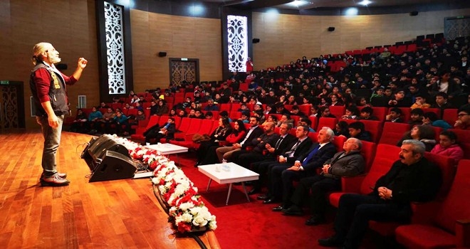 TEKNOLOJİ BİLİNÇLİ KULLANILDIĞI ÖLÇÜDE FAYDALIDIR