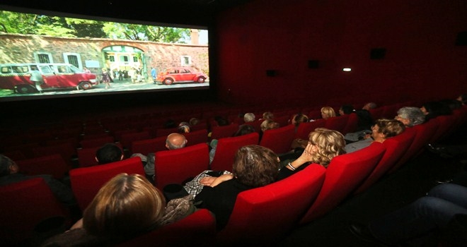 İkinci Bahar Sakinlerine Sinema Keyfi