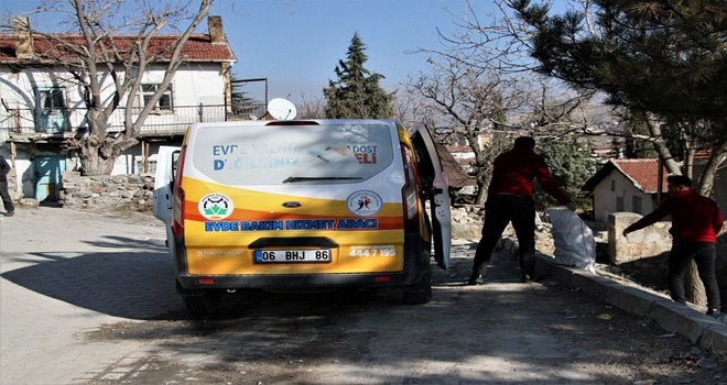 Sosyal Yardımlar Aralıksız Sürüyor