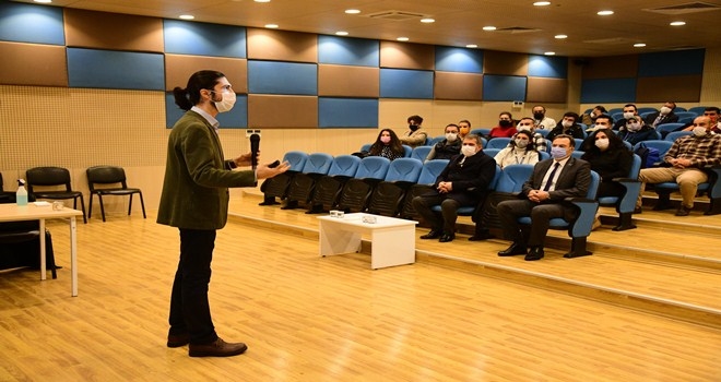 Belediye Personeline ?Kendi Hayatınızın Lider Ol? Semineri