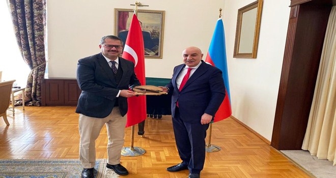 BAŞKAN ALTINOK´TAN AZERBAYCAN ZAFERİNİ TEBRİK ZİYARETİ 