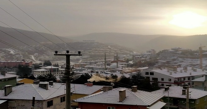 Kızılcahamam´a ilk kar yağdı