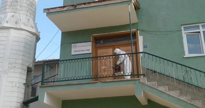 Kızılcahamam´da camiiler dezenfekte ediliyor