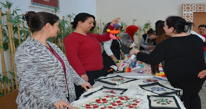 EL EMEĞİ ÜRÜNLER GELİRE DÖNÜŞÜYOR 