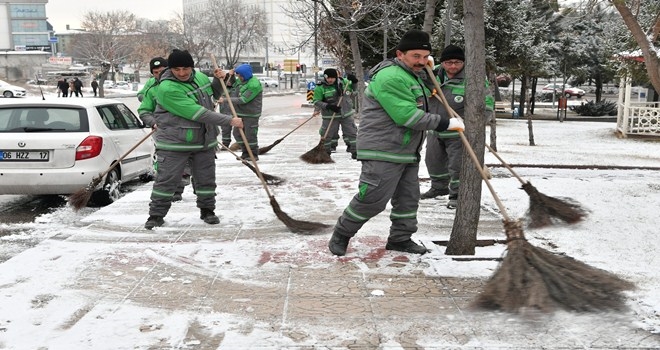 Gülveren mahallesi köşe bucak temizlendi