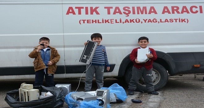 KEÇİÖREN´DE ELEKTRONİK ATIKLAR TOPLANMAYA BAŞLADI