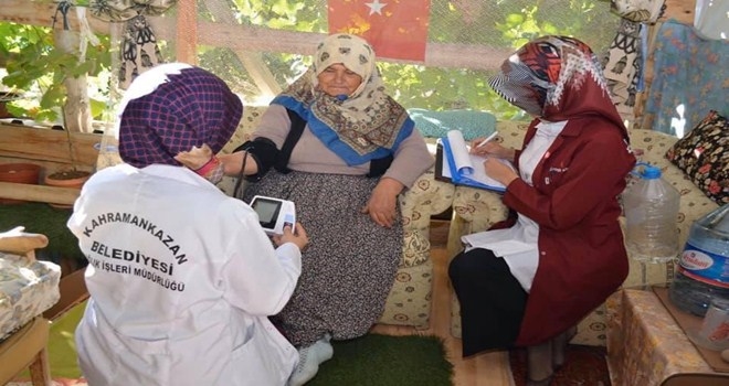 Evlerinden çıkması yasak olan vatandaşlar için özel ekip