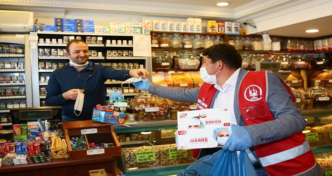BİR GÜNDE 20 BİN ADET MASKE DAĞITILDI
