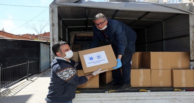 20 bin yardım kolisinin dağıtımına başlandı