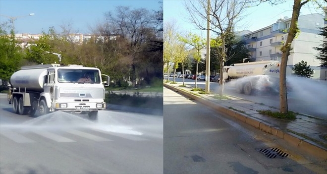 Yenimahalle´nin Cadde ve sokaklarında ilaçlı yıkama