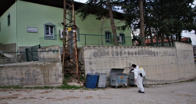 Taşra Mahalleler de İlaçlama Çalışmaları Başladı