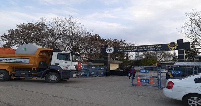 Covidsavarlar Mehmetçiğin ve Polisin Sağlığı İçin Görev Başında