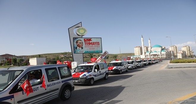 ETİMESGUT´TA KONVOYLU 19 MAYIS COŞKUSU