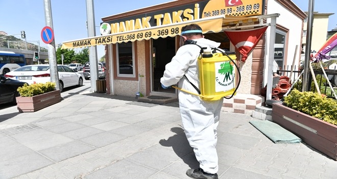 Taksi Duraklarına Dezenfekte Desteği