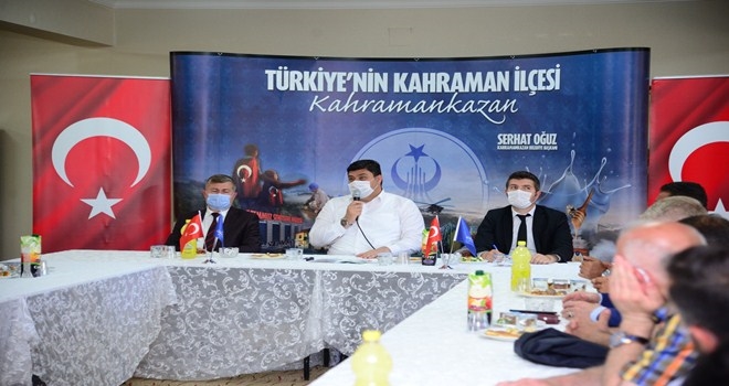 Başkan Oğuz muhtarlarla bir araya geldi