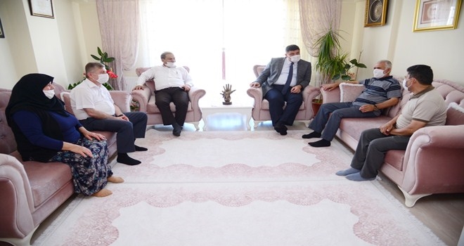Başkan Oğuz´dan şehit ailelerine ziyaret