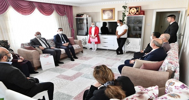 Yılmaz ve Köse´den 15 Temmuz Şehit Ailelerine Ziyaret