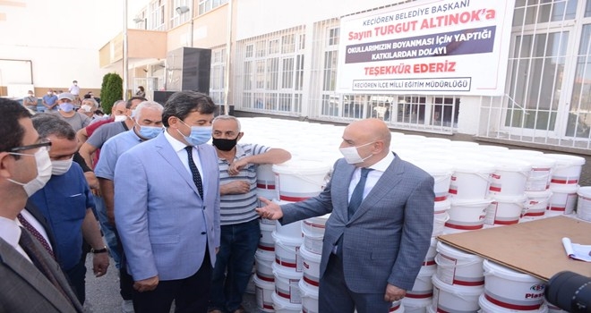 KEÇİÖREN BELEDİYESİNDEN OKULLARA BOYA YARDIMI 