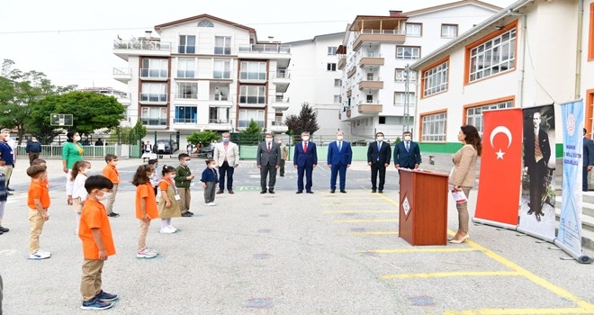 Mamak´ta ilk ders zili çaldı